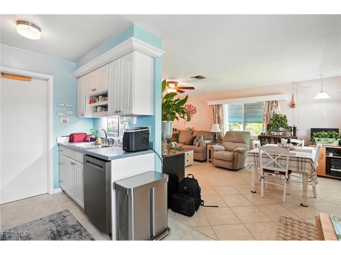 1164 Navajo Avenue Lehigh Acres FL 33974 2025010279 image12