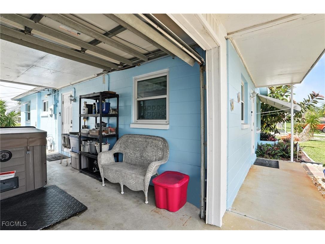 1164 Navajo Avenue Lehigh Acres FL 33974 2025010279 image4