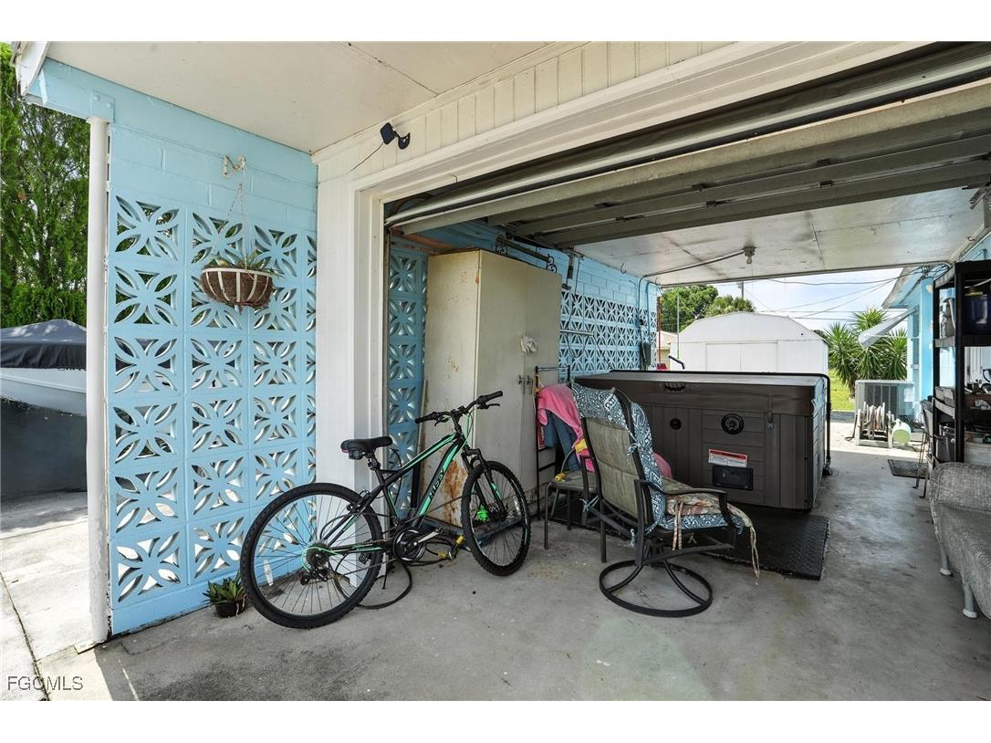 1164 Navajo Avenue Lehigh Acres FL 33974 2025010279 image5