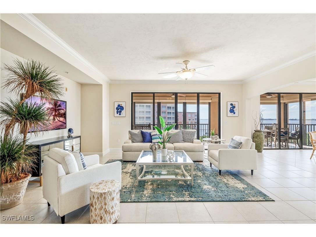 11640 Court Of Palms #401 Fort Myers FL 33908 224072410 image1