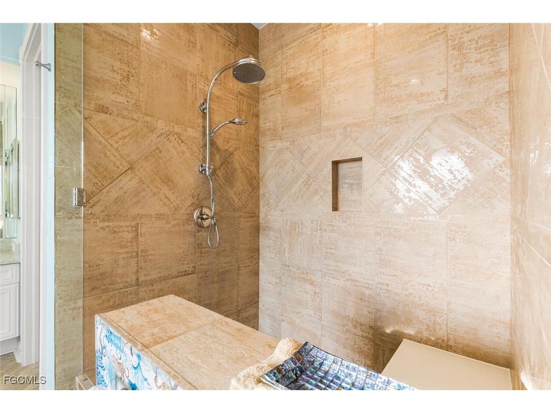 11640 Court Of Palms #602 Fort Myers FL 33908 2025011498 image34