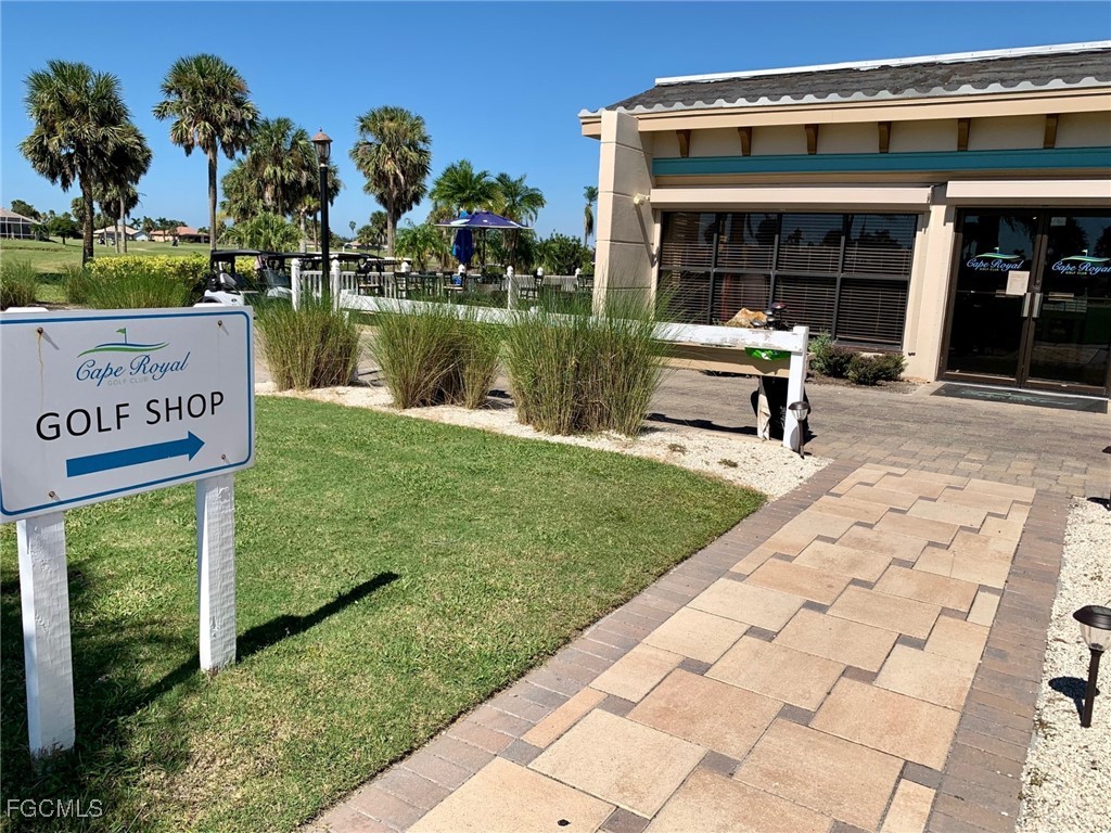 11642 Royal Tee Circle Cape Coral FL 33991 2025021584 image16