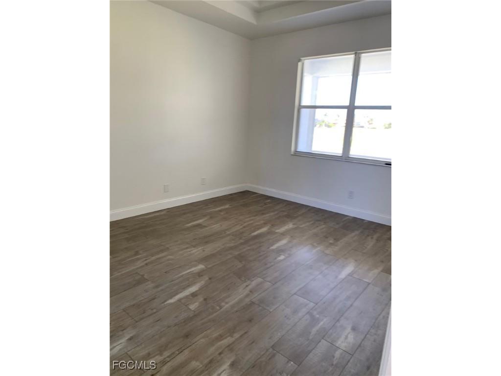 11642 Royal Tee Circle Cape Coral FL 33991 2025021584 image7