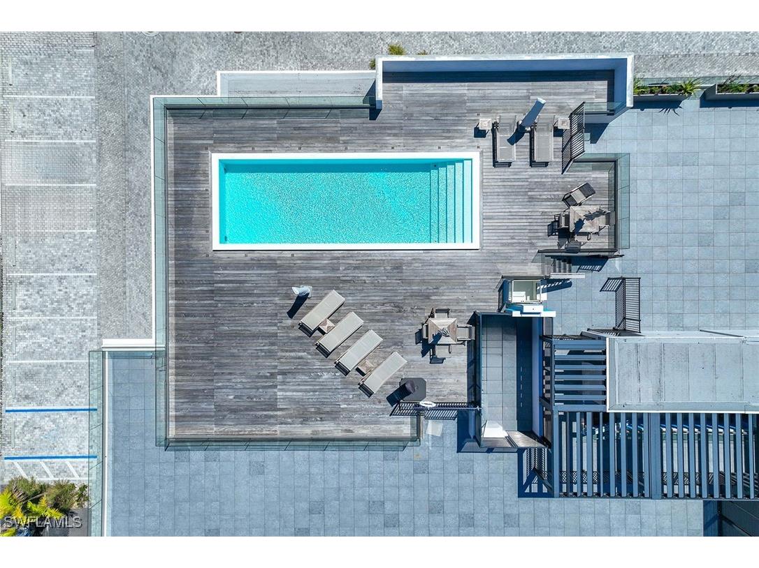 1165 8th Street S #201 Naples FL 34102 225029339 image1