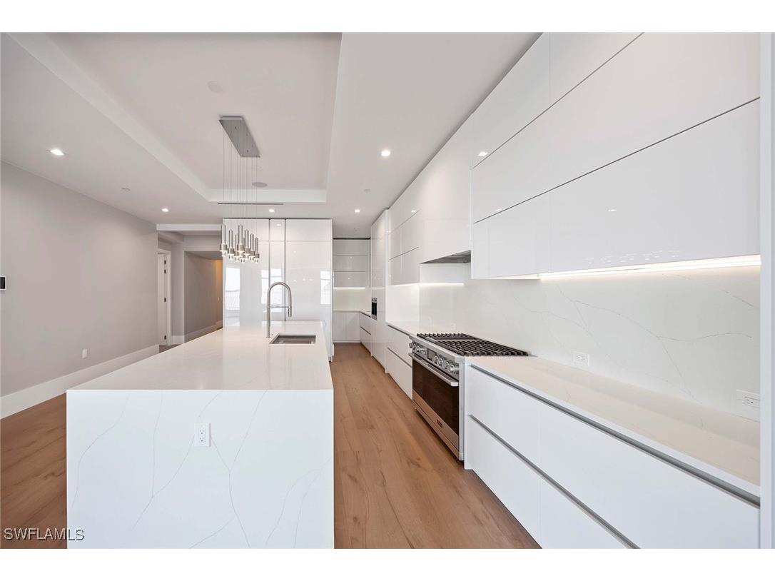 1165 8th Street S #201 Naples FL 34102 225029339 image10