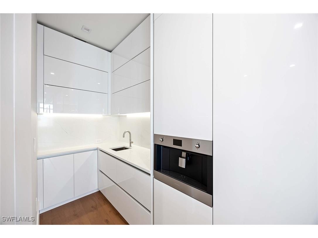 1165 8th Street S #201 Naples FL 34102 225029339 image11