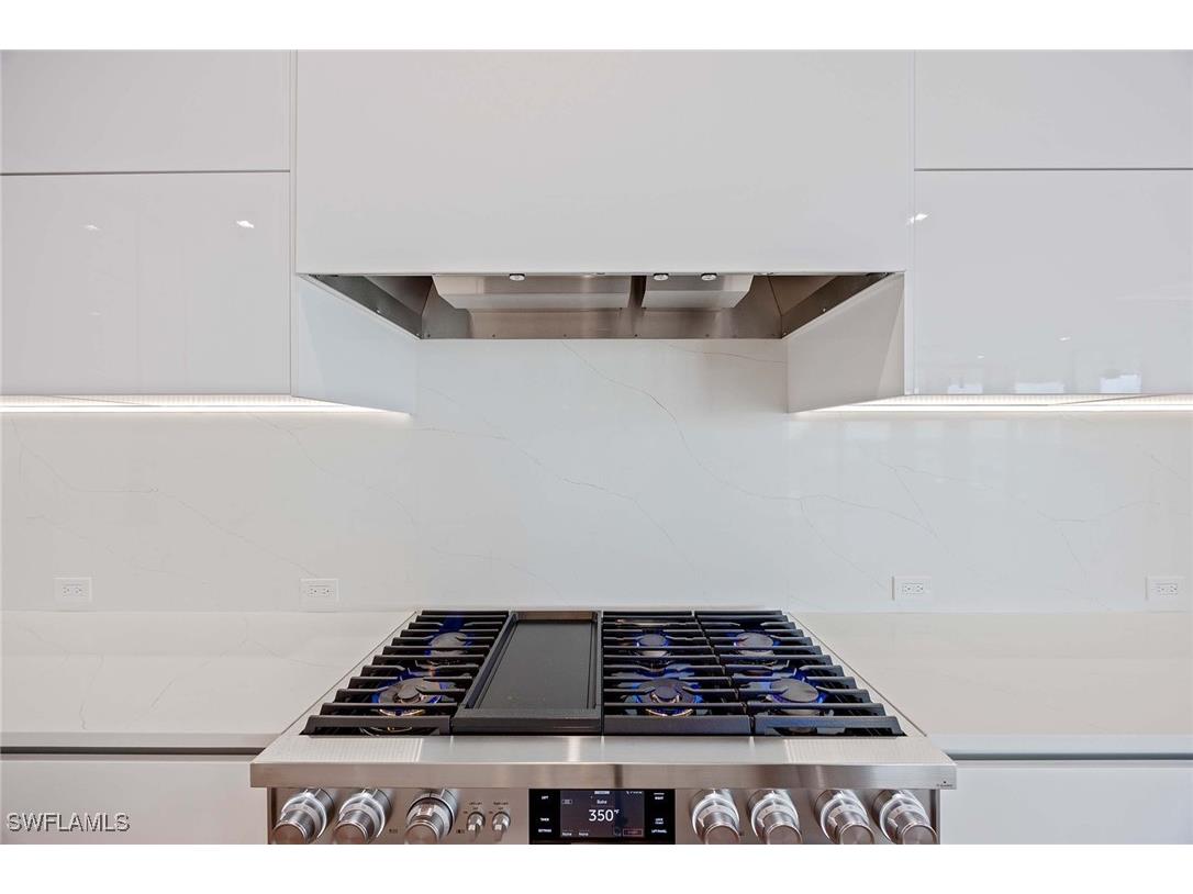 1165 8th Street S #201 Naples FL 34102 225029339 image12