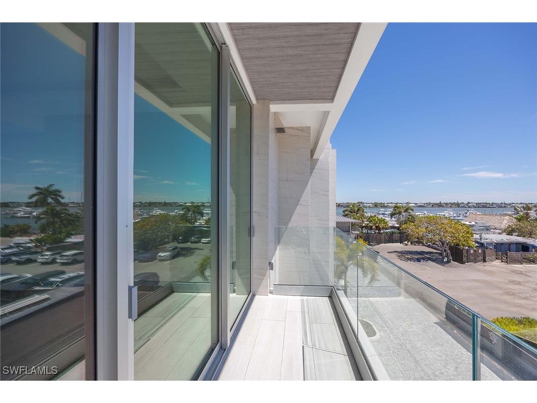 1165 8th Street S #201 Naples FL 34102 225029339 image38