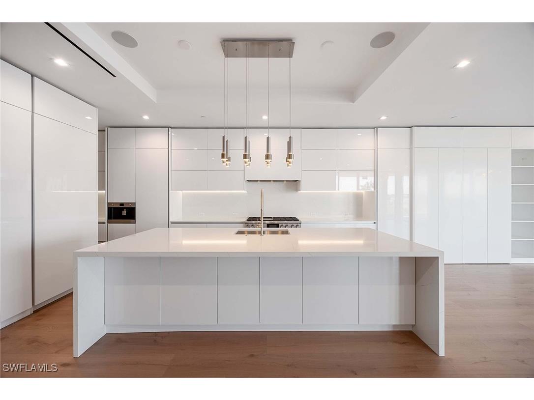 1165 8th Street S #201 Naples FL 34102 225029339 image7