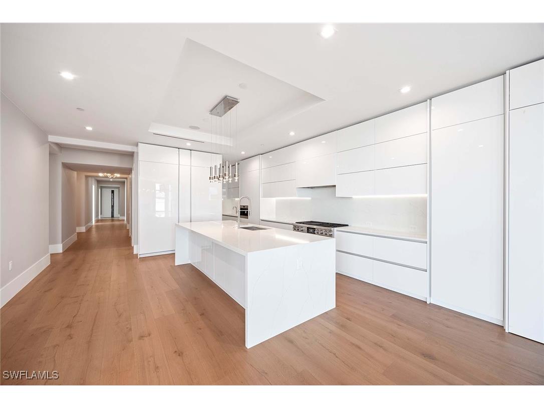 1165 8th Street S #201 Naples FL 34102 225029339 image9