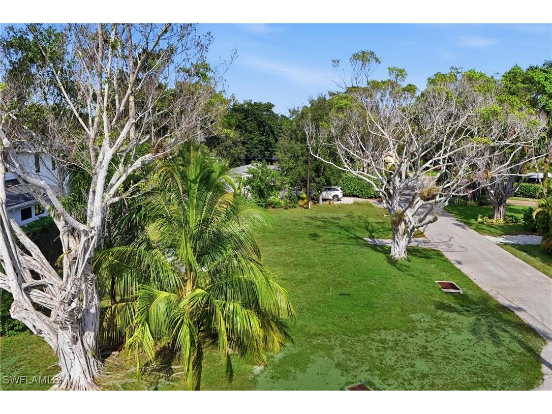 1165 8th Terrace N Naples FL 34102 225082232 image2