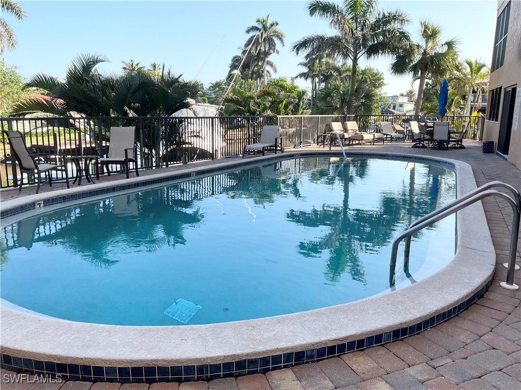 1165 Clam Court #7 Naples FL 34102 226003500 image30