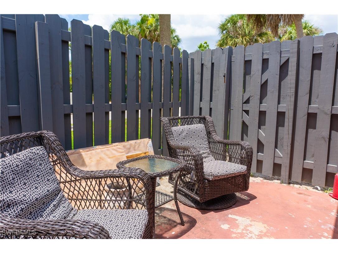 1165 Palm Avenue #8A North Fort Myers FL 33903 225052363 image16