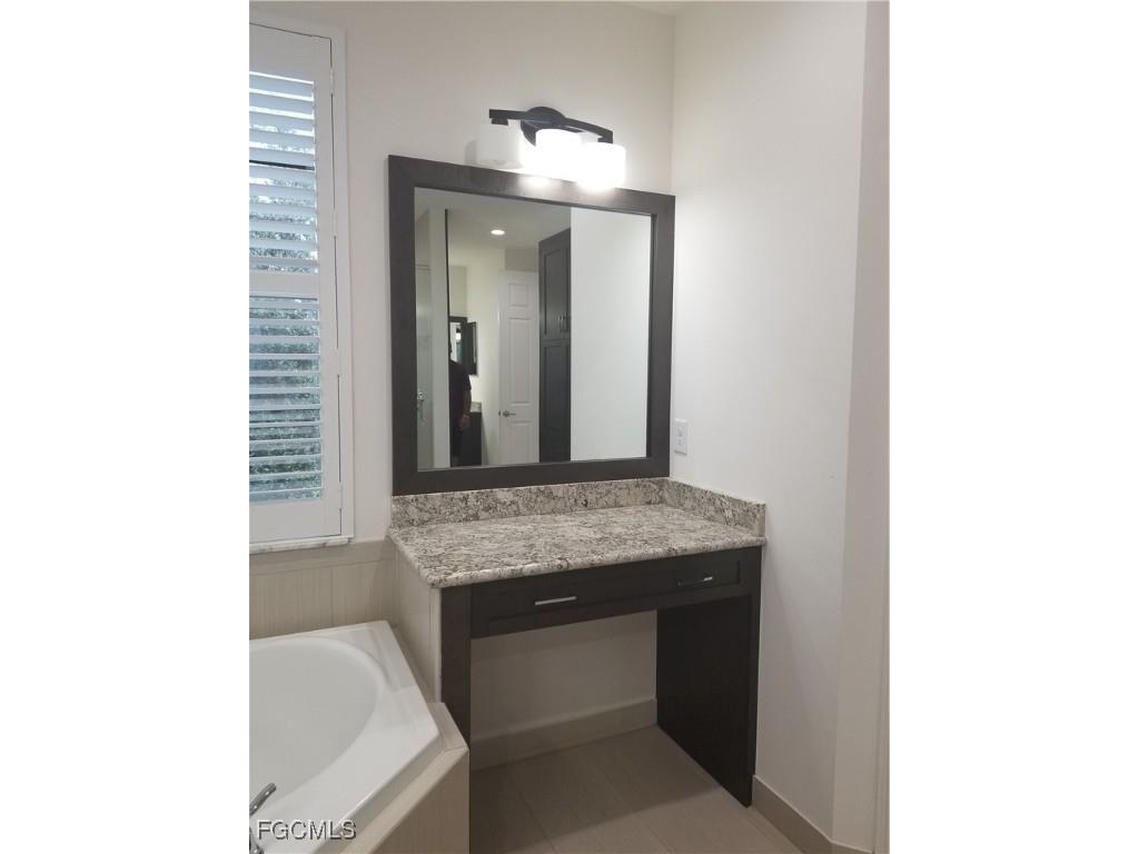 11651 Oakwood Preserve Place Fort Myers FL 33913 2025015365 image21