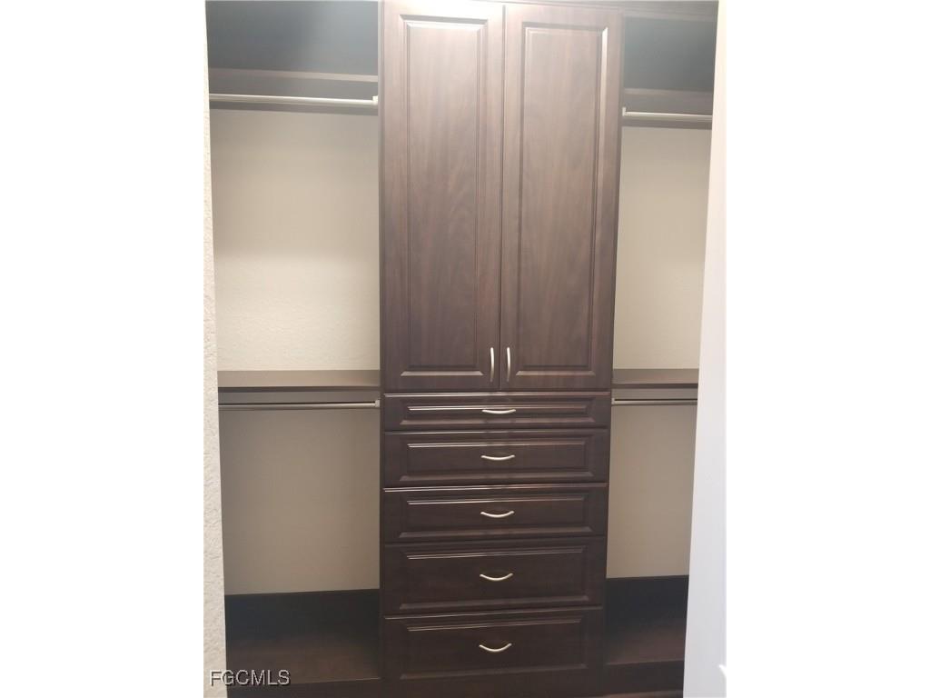 11651 Oakwood Preserve Place Fort Myers FL 33913 2025015365 image27