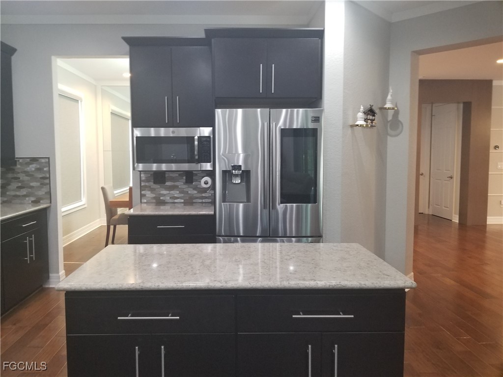 11651 Oakwood Preserve Place Fort Myers FL 33913 2025015365 image8