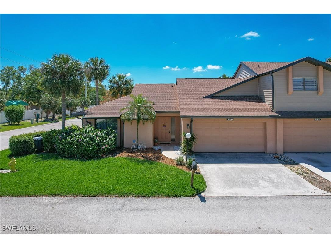 11651 Pointe Circle Drive Fort Myers FL 33908 225000436 image1