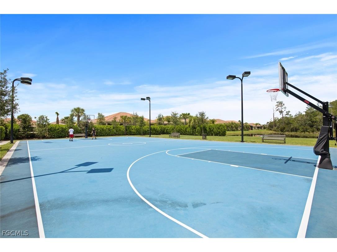 11652 Meadowrun Circle Fort Myers FL 33913 2026009333 image33