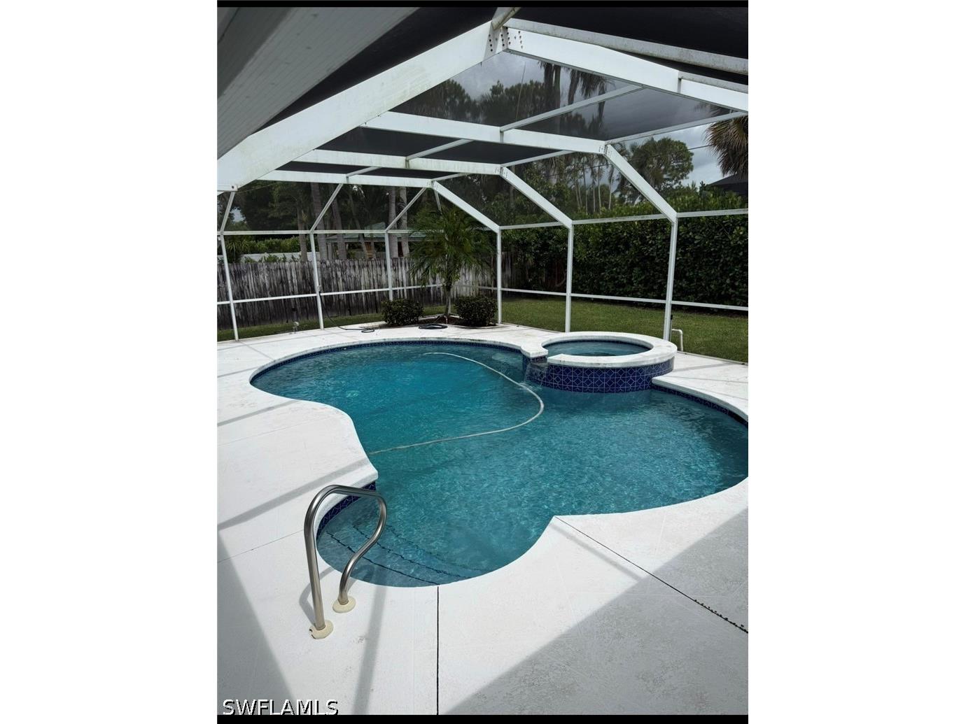 1166 Royal Palm Drive Naples FL 34103 226024256 image2