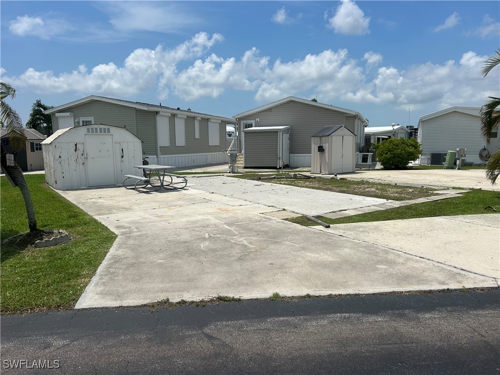 11661 Fox Sparrow Drive Fort Myers FL 33908 224065640 image1