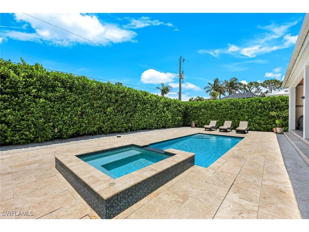 1167 22nd Avenue N Naples FL 34103 225081484 image17