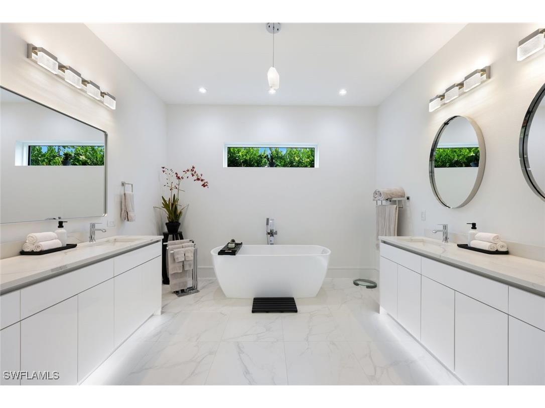 1167 22nd Avenue N Naples FL 34103 225081484 image22