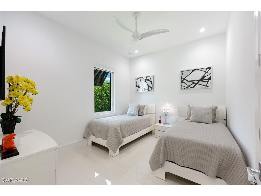 1167 22nd Avenue N Naples FL 34103 225081484 image24