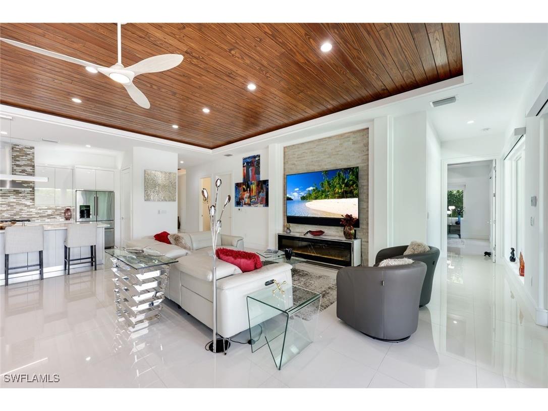 1167 22nd Avenue N Naples FL 34103 225081484 image6