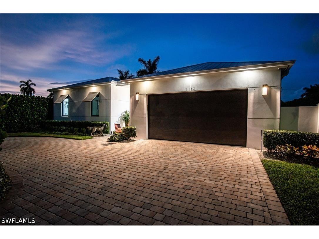 1167 22nd Avenue N Naples FL 34103 226025149 image1