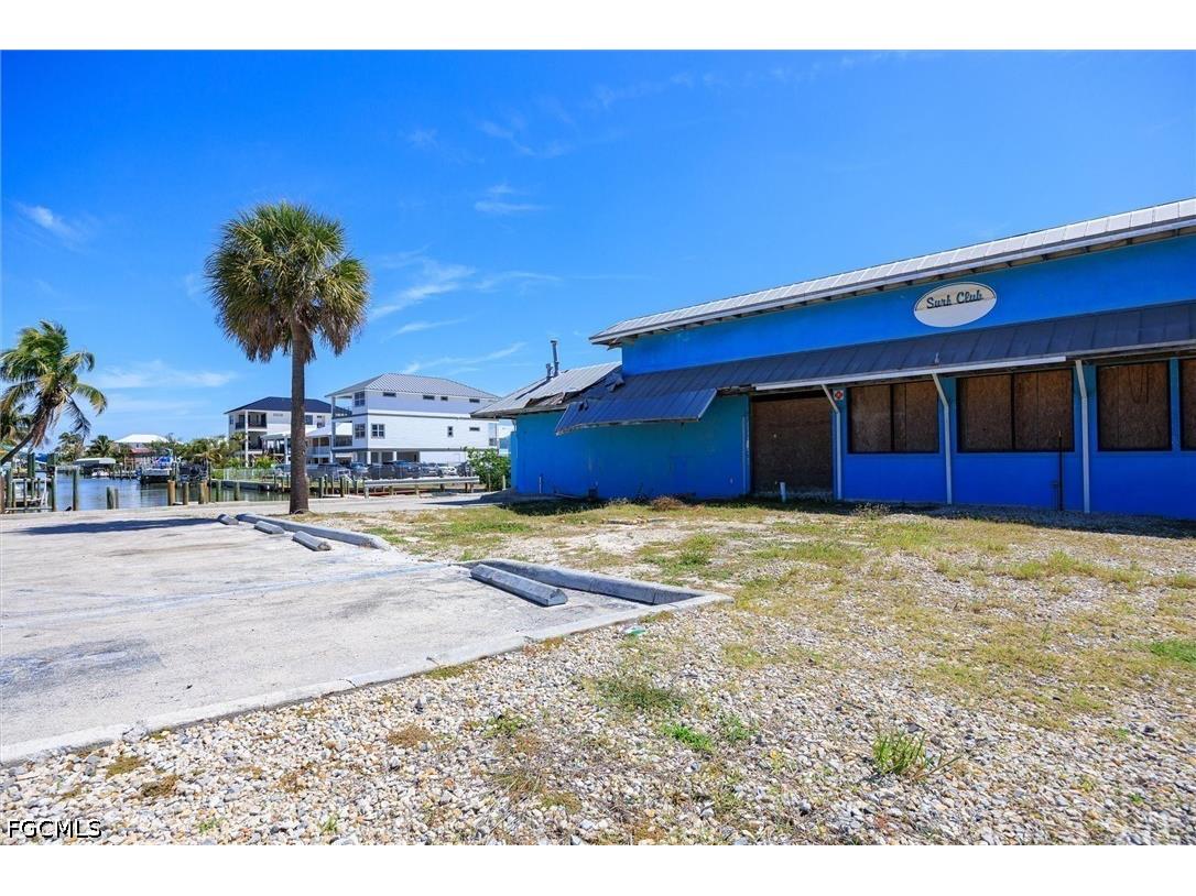 1167 Estero Boulevard Fort Myers Beach FL 33931 2026028037 image6