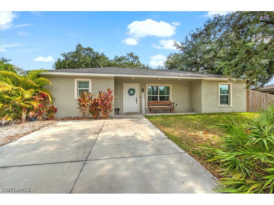 1167 Greenwood Avenue Labelle FL 33935 224042786 image1