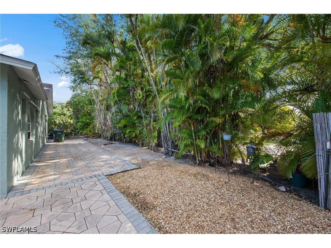 11671 Pine Hammock Circle Fort Myers FL 33919 226019145 image44