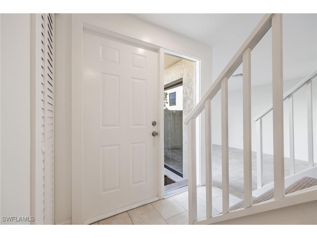 11674 Pointe Circle Drive Fort Myers FL 33908 224093709 image3