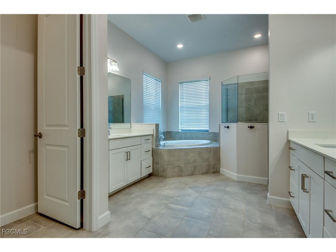 11674 Russet Trail Fort Myers FL 33913 2025019338 image13