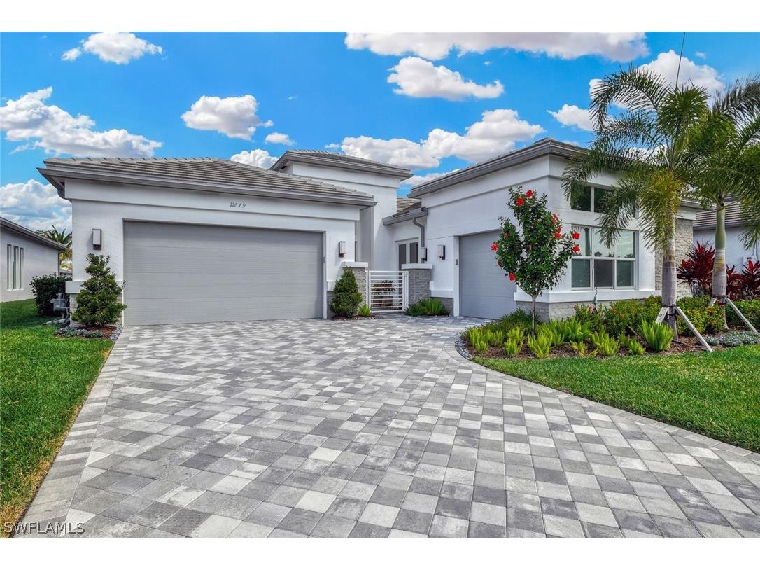 11679 Periwinkle Drive Naples FL 34120 224025159 image1
