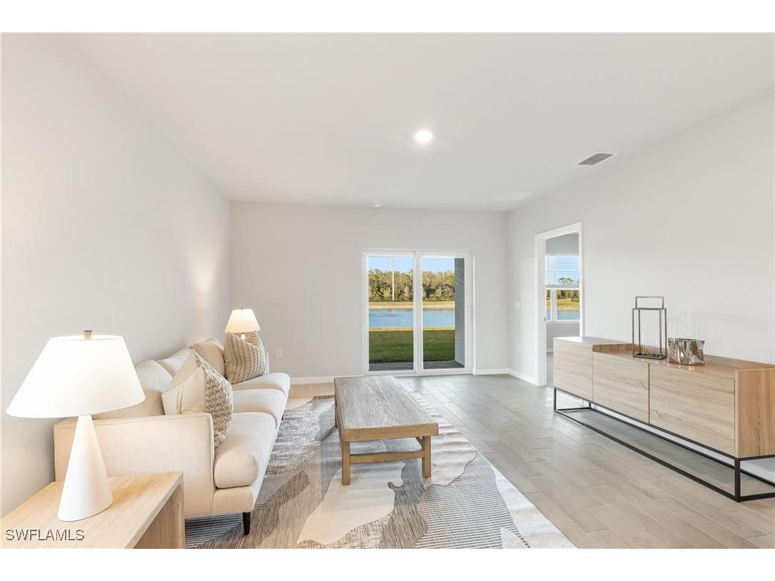 1168 Brooklands Drive Fort Myers FL 33905 225065170 image2