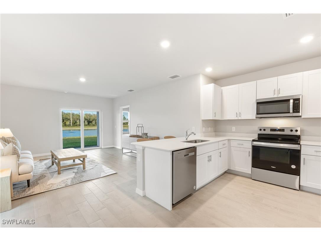 1168 Brooklands Drive Fort Myers FL 33905 225065170 image4