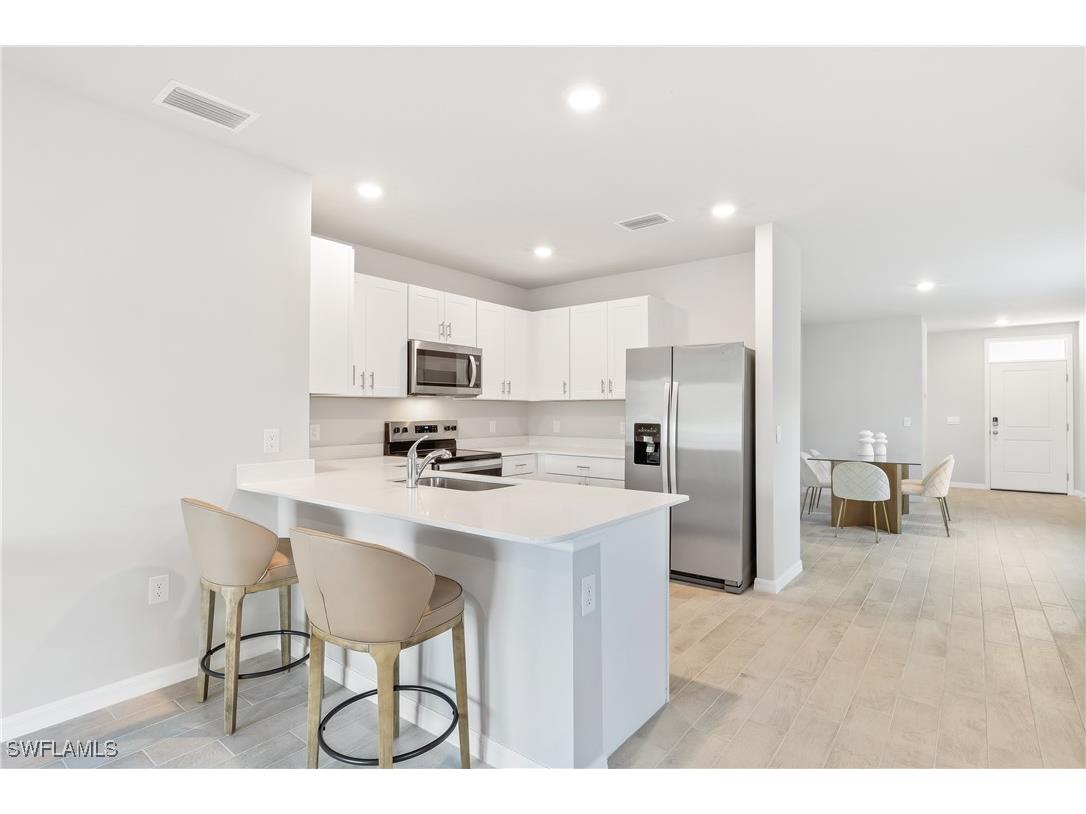 1168 Brooklands Drive Fort Myers FL 33905 225065170 image5