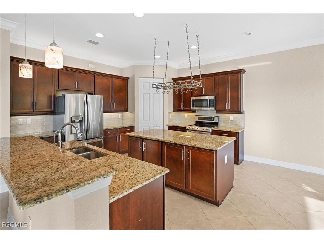 11683 Meadowrun Circle Fort Myers FL 33913 2026009404 image25