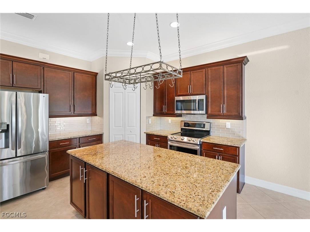11683 Meadowrun Circle Fort Myers FL 33913 2026009404 image26