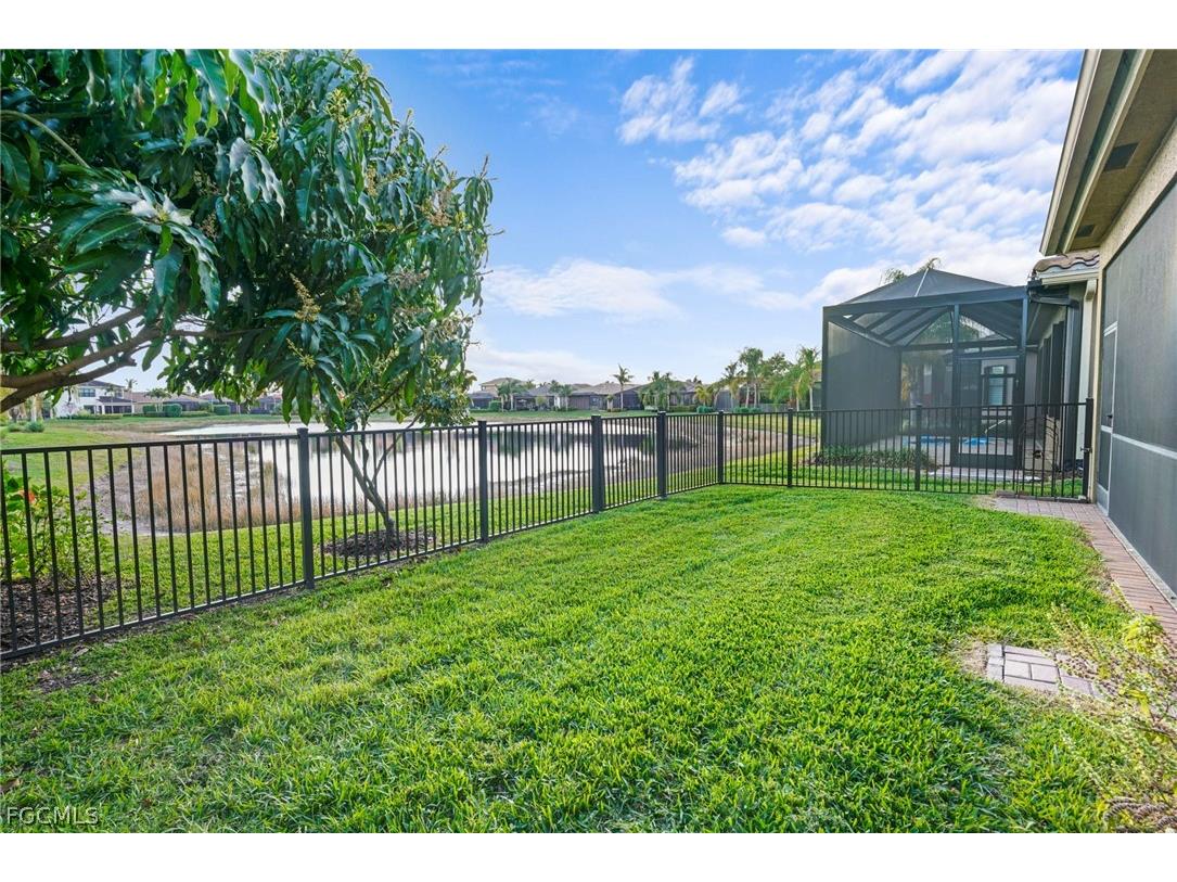 11683 Meadowrun Circle Fort Myers FL 33913 2026009404 image34