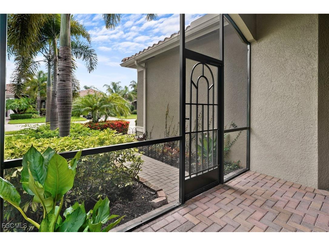 11683 Meadowrun Circle Fort Myers FL 33913 2025007194 image5