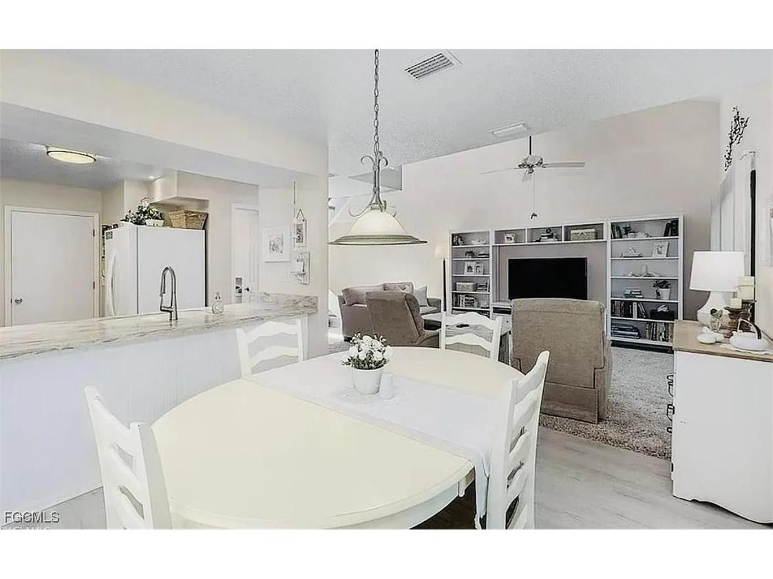 11687 Pointe Circle Drive Fort Myers FL 33908 2025007308 image6