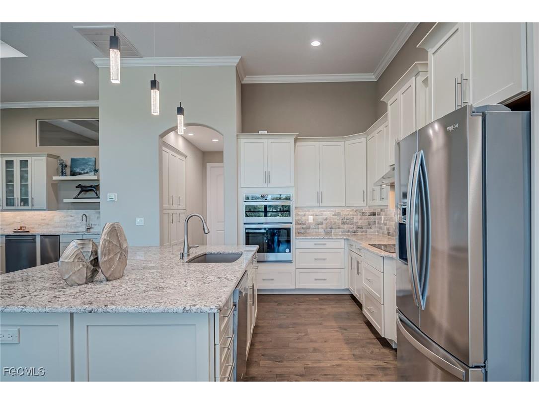 11687 Royal Tee Circle Cape Coral FL 33991 2025016473 image14