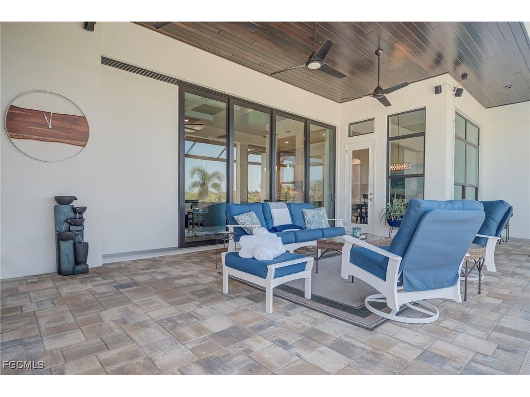 11687 Royal Tee Circle Cape Coral FL 33991 2025016473 image36