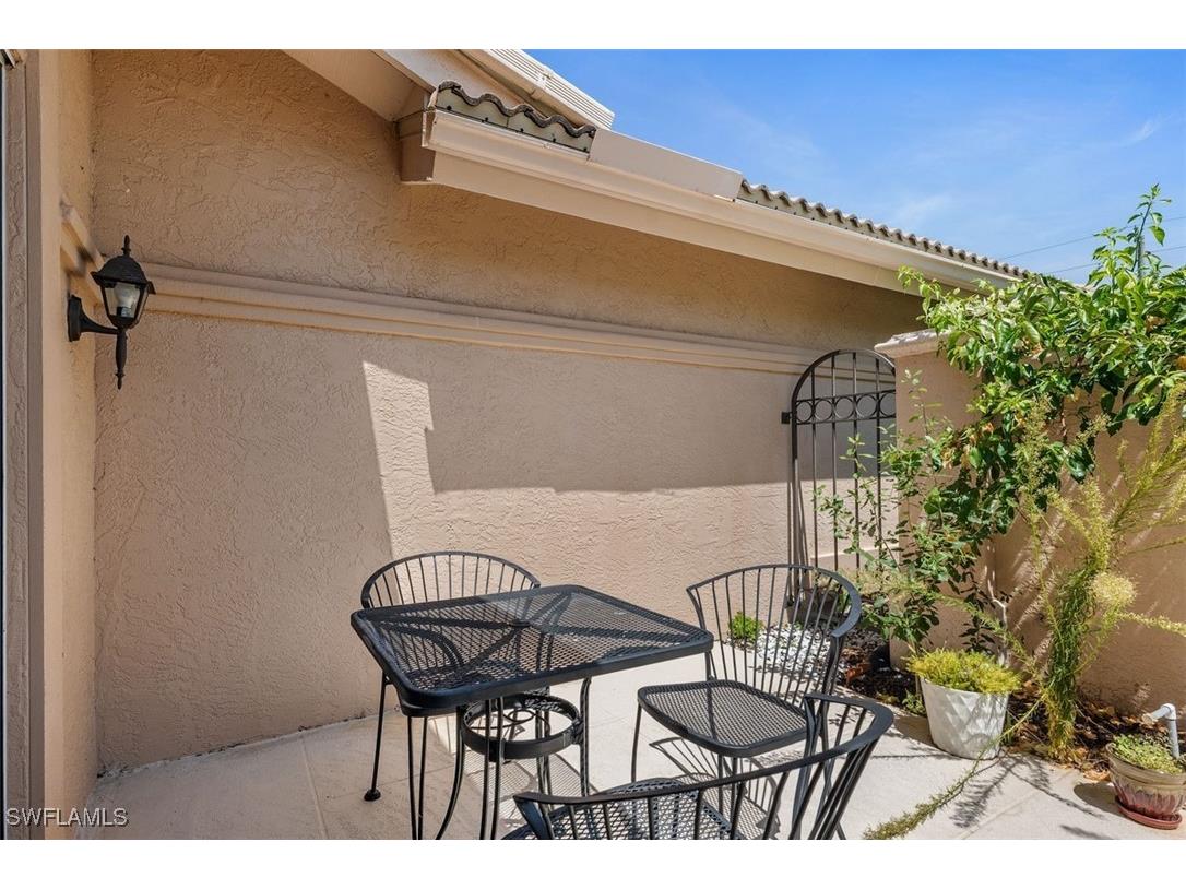 11688 Quail Village Way #127-4 Naples FL 34119 225066167 image19