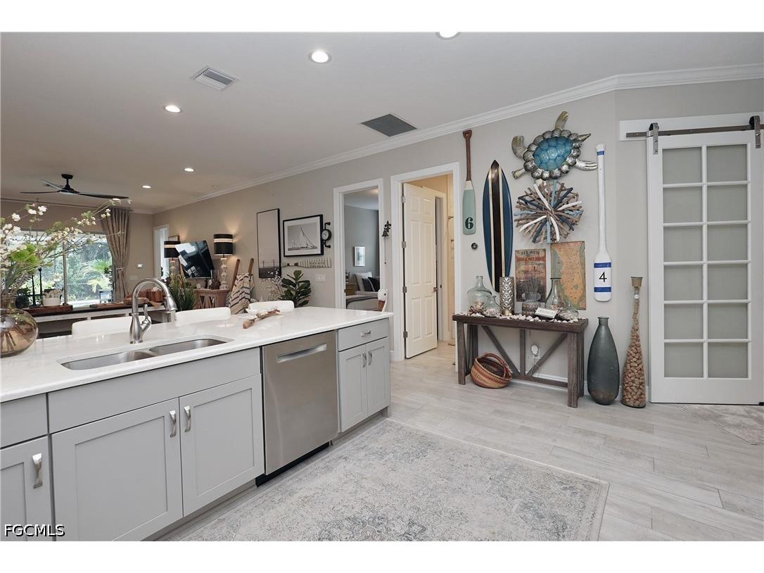 1169 S Town And River Drive Fort Myers FL 33919 2026030867 image10