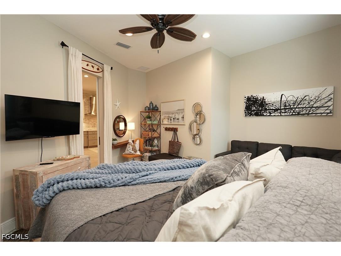 1169 S Town And River Drive Fort Myers FL 33919 2026030867 image34