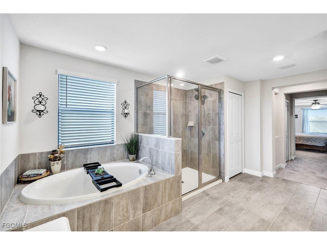 11691 Timber Creek Drive Fort Myers FL 33913 2025024197 image16