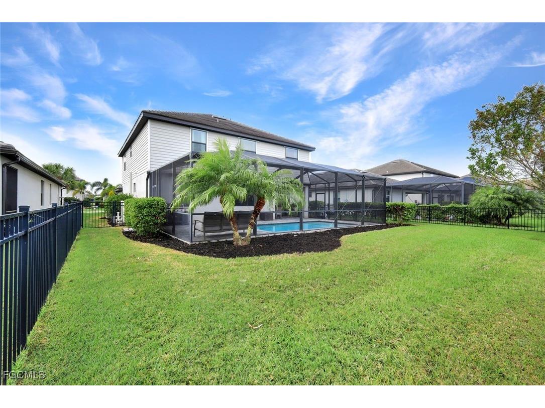 11691 Timber Creek Drive Fort Myers FL 33913 2025024197 image28